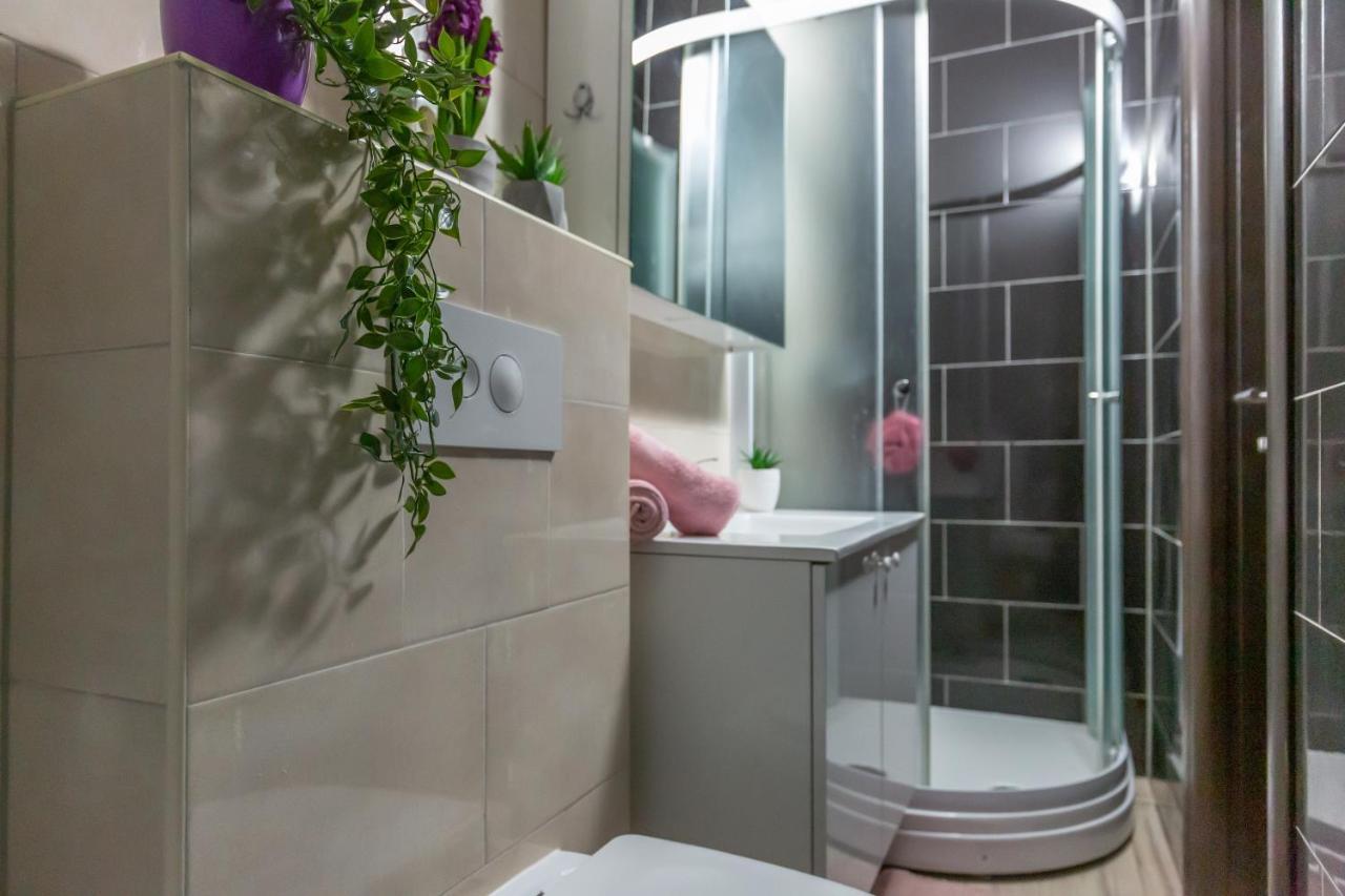 Ferdo 2 Apartment Макарска Екстериор снимка